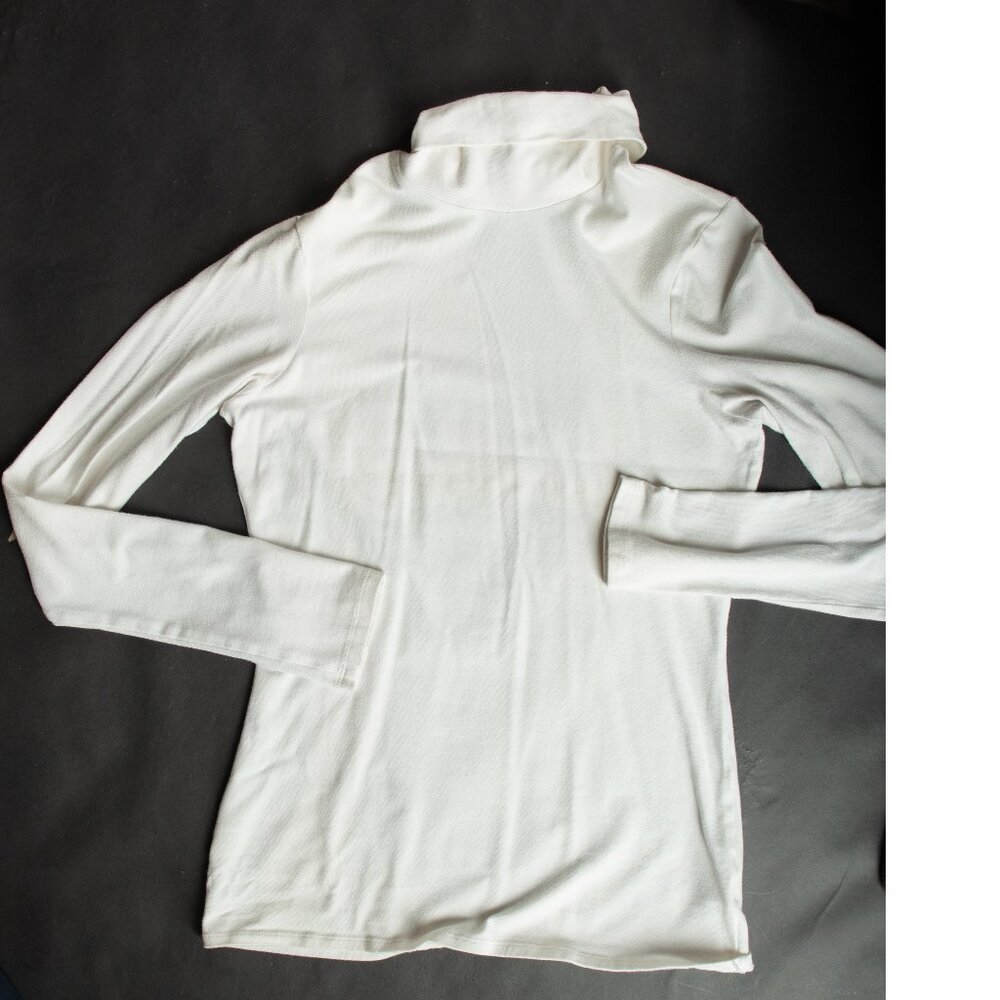 EXPRESS Turtleneck Long Sleeve Soft Ivory M